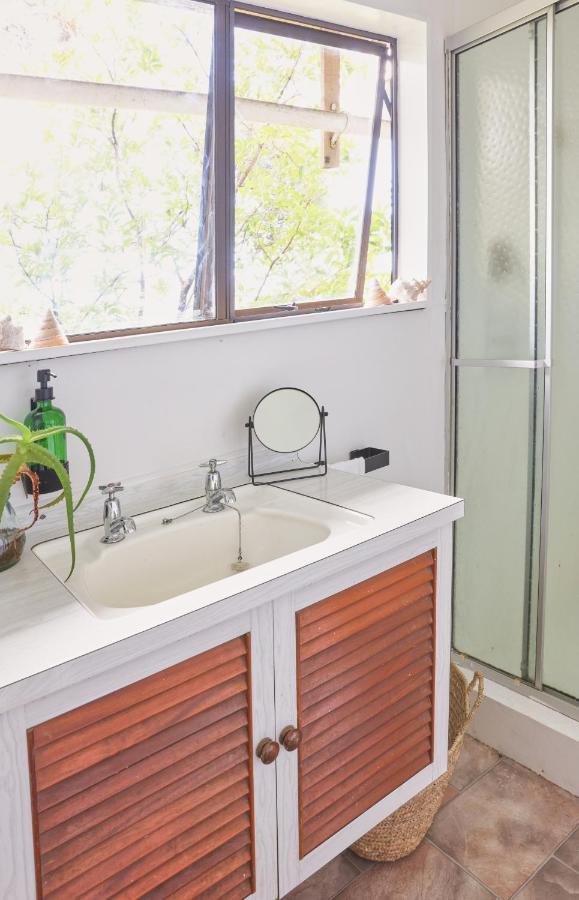 Boho Hill Apartment - Great Barrier Island Escape Okiwi Exterior photo